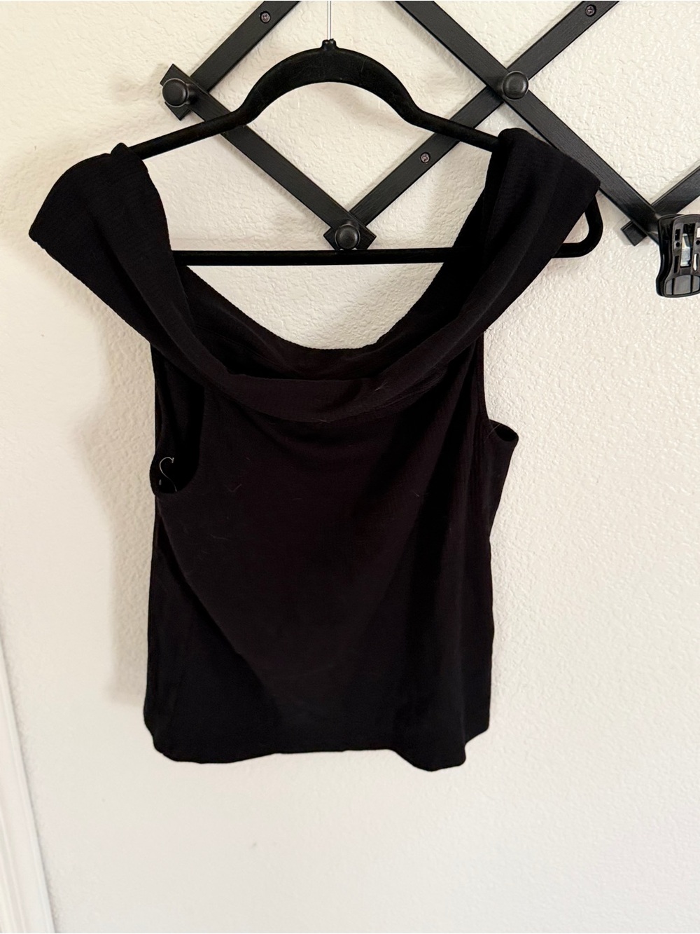 Old Navy Black Ribbed Off Shoulder Knit Top Women’s XL Stretch Casual Basic - Picture 4 of 4
